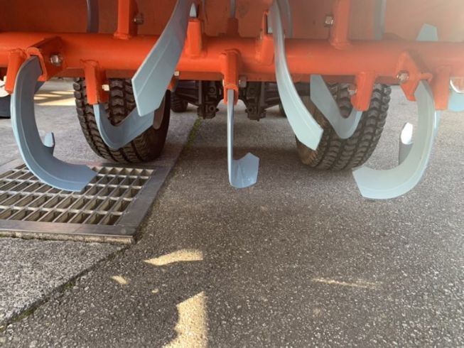 トラクター GB110DA5 写真７